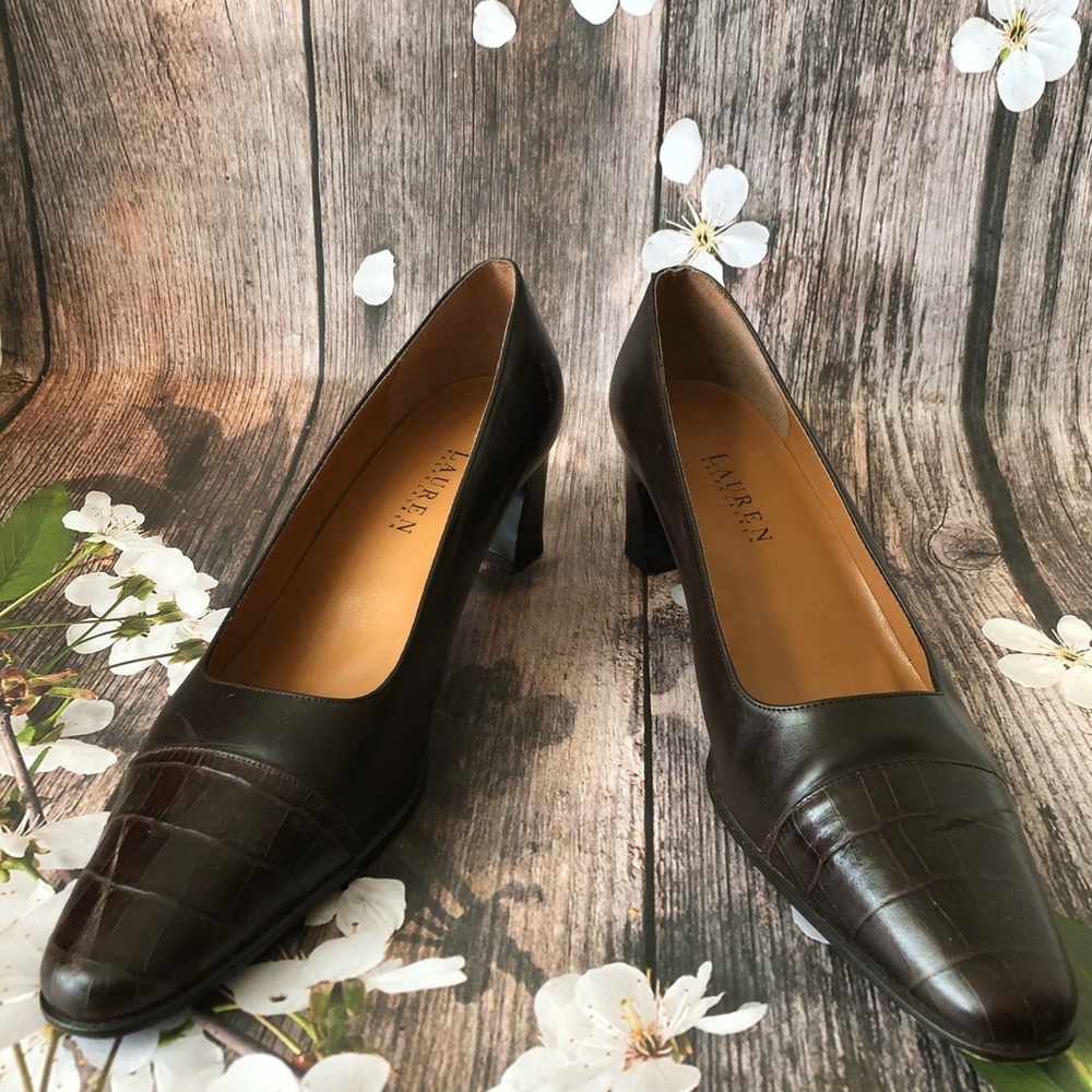 Lauren Ralph Lauren Brown Leather Heels - Picture 7 of 8
